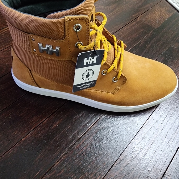 Helly Hansen waterproof boots - Picture 4 of 8